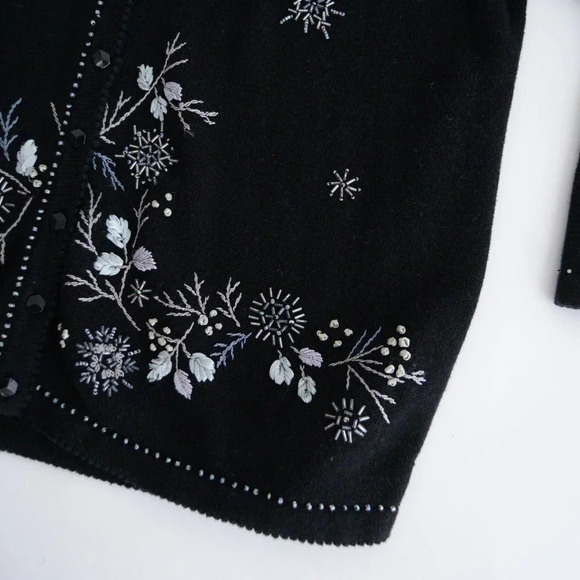 Vintage Stitches In Time Black Winter  Floral Button Up Cardigan Sweater 1X - Picture 3 of 9